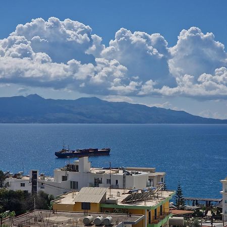 Joanna Suites Sarande Bagian luar foto