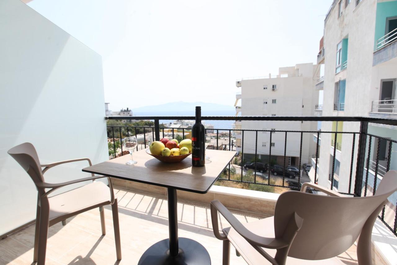 Joanna Suites Sarande Bagian luar foto