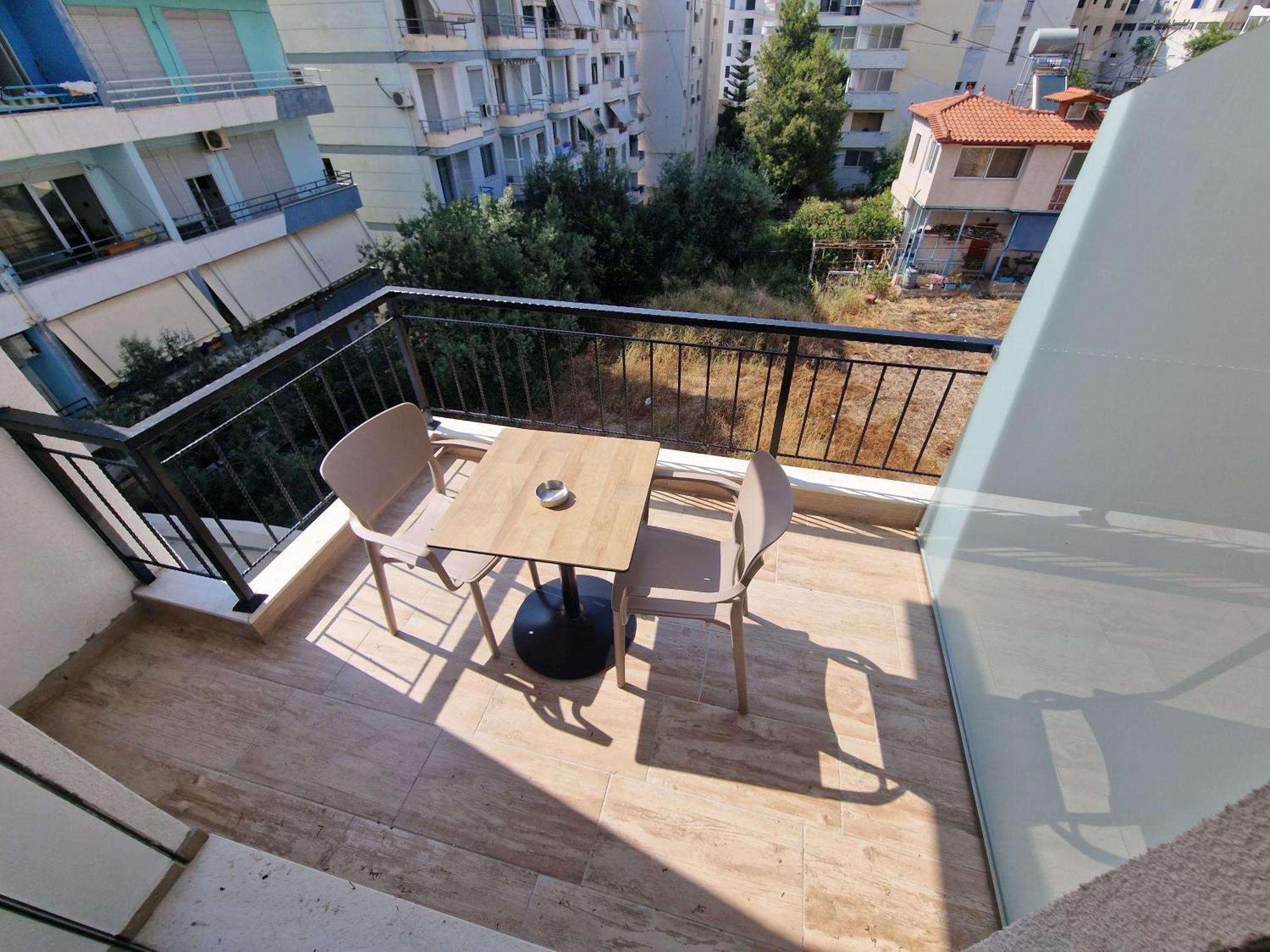 Joanna Suites Sarande Bagian luar foto