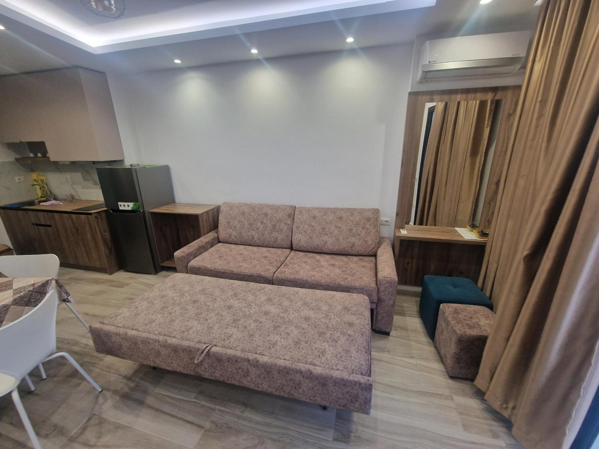 Joanna Suites Sarande Bagian luar foto