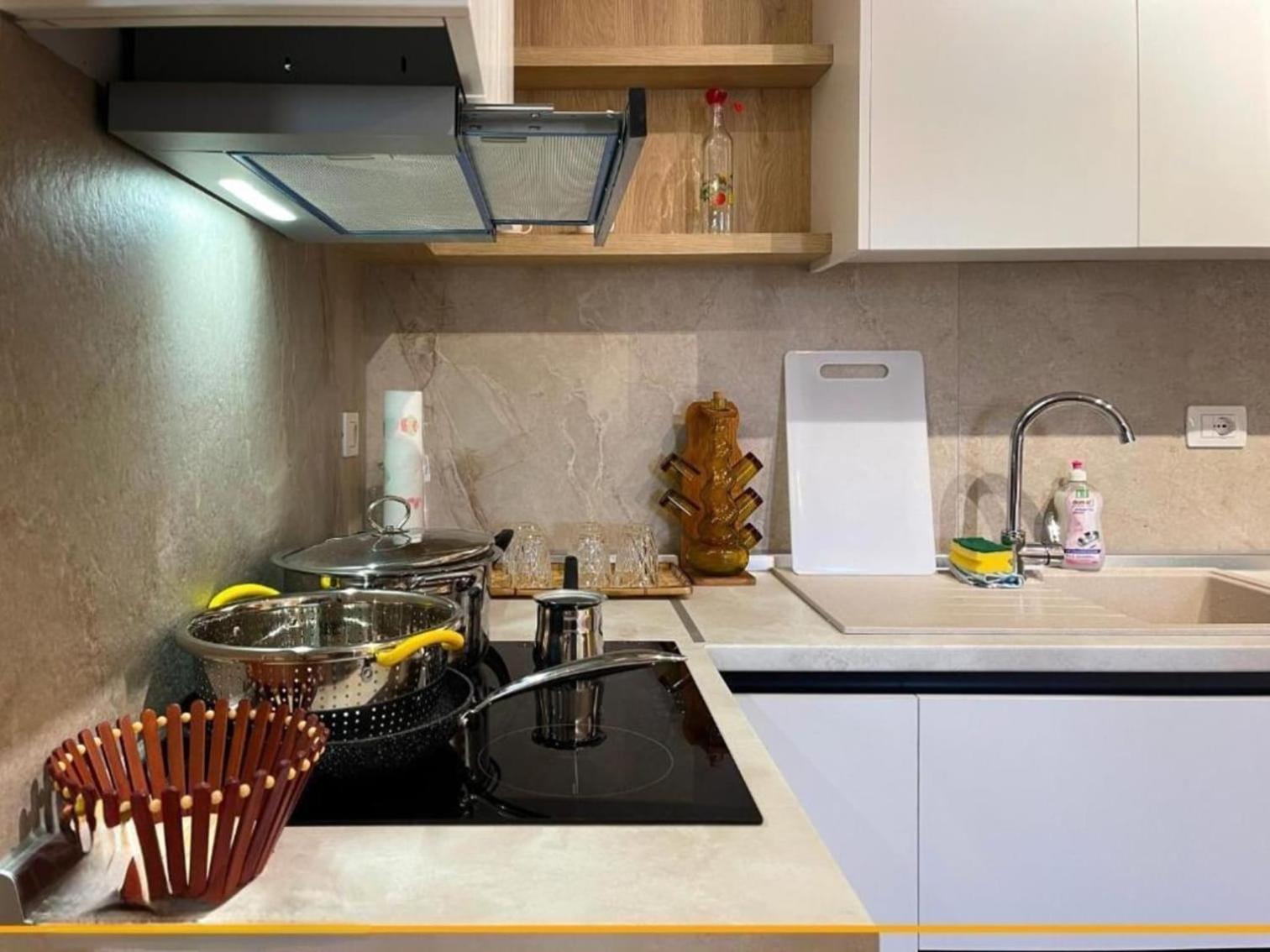 Joanna Suites Sarande Bagian luar foto