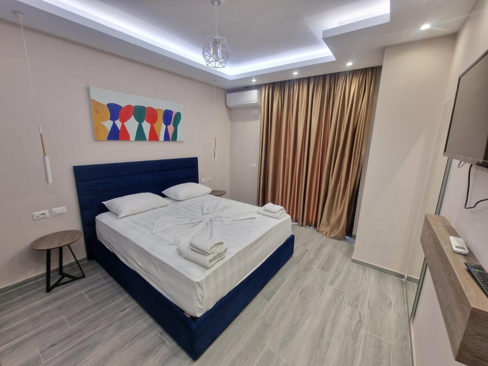 Joanna Suites Sarande Bagian luar foto